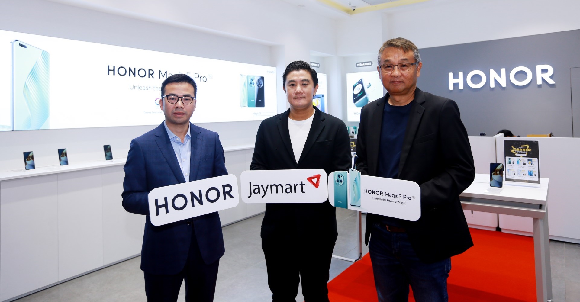 JMART เปิดตัว New Flagship HONOR Experiece Store.jpg