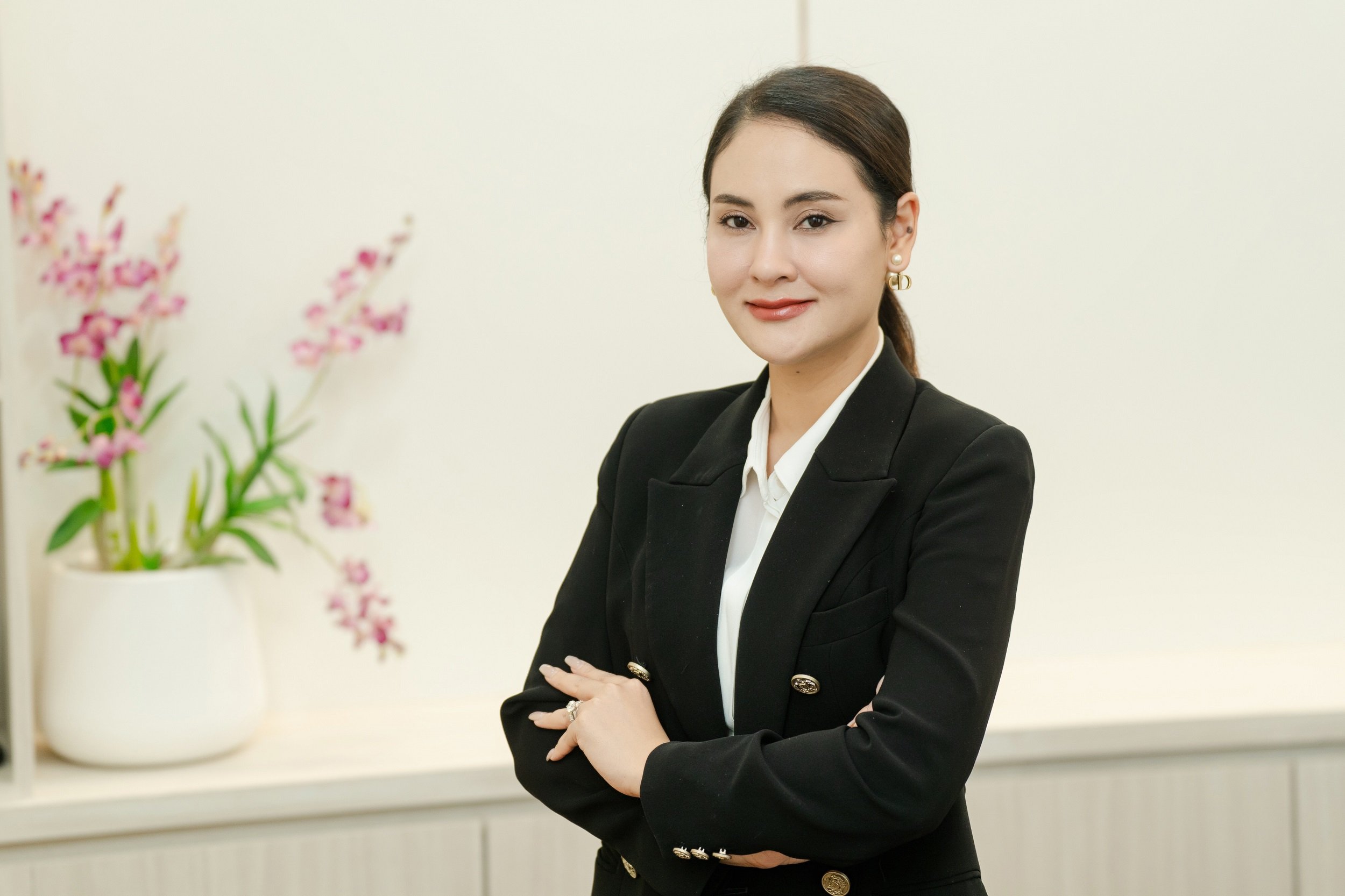 นางสาวกาญจนา พงศ์พัฒนะเดชา CEO KTMS.jpg