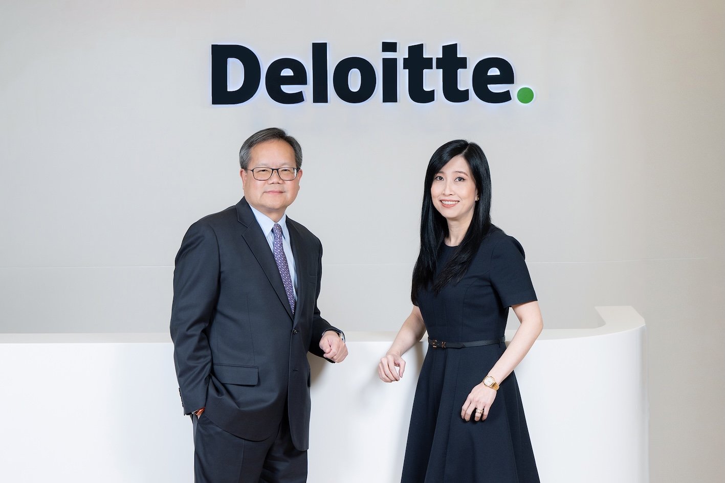 Deloitte _Subhasakdi Krishnamra (L)_Dr. Metinee Jongsaliswang (R).jpg