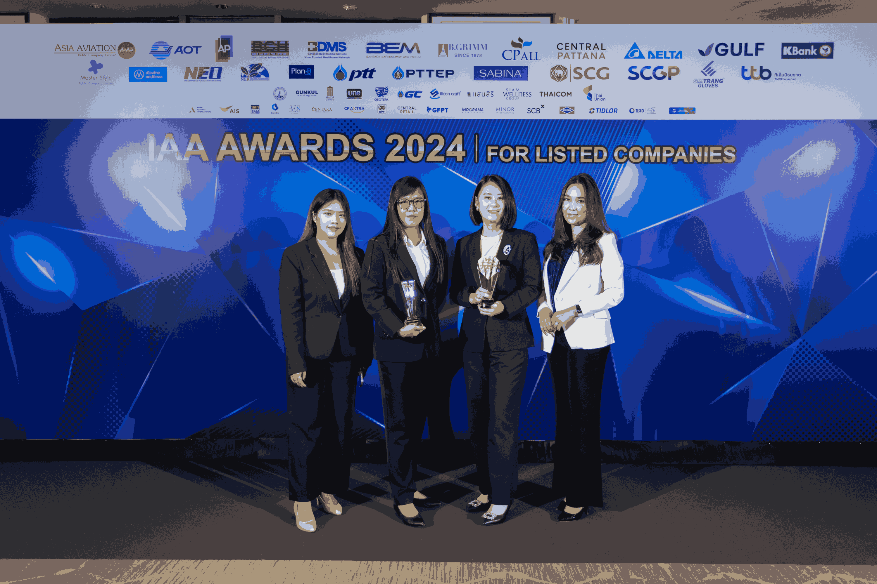 บี.กริม เพาเวอร์ คว้า 2 รางวัล จากเวที IAA Awards 2024  สะท้อนความเชื่อมั่นจากนักวิเคราะห์ กองทุน สู่การเติบโตอย่างยั่งยืนเคียงข้างสังคมไทย 