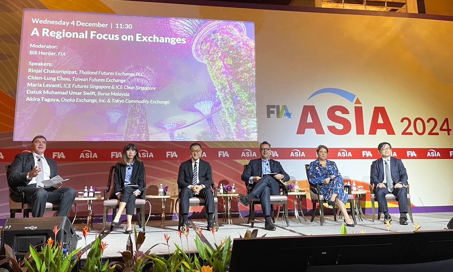 TFEX ให้ข้อมูลศักยภาพตลาดอนุพันธ์ไทยในงาน FIA ASIA 2024 ประเทศสิงคโปร์